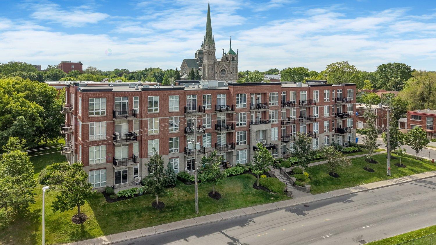 50 Rue du Bord-de-l'Eau E.|#312 Longueuil (Le Vieux-Longueuil) Quebec Canada J4H0A1