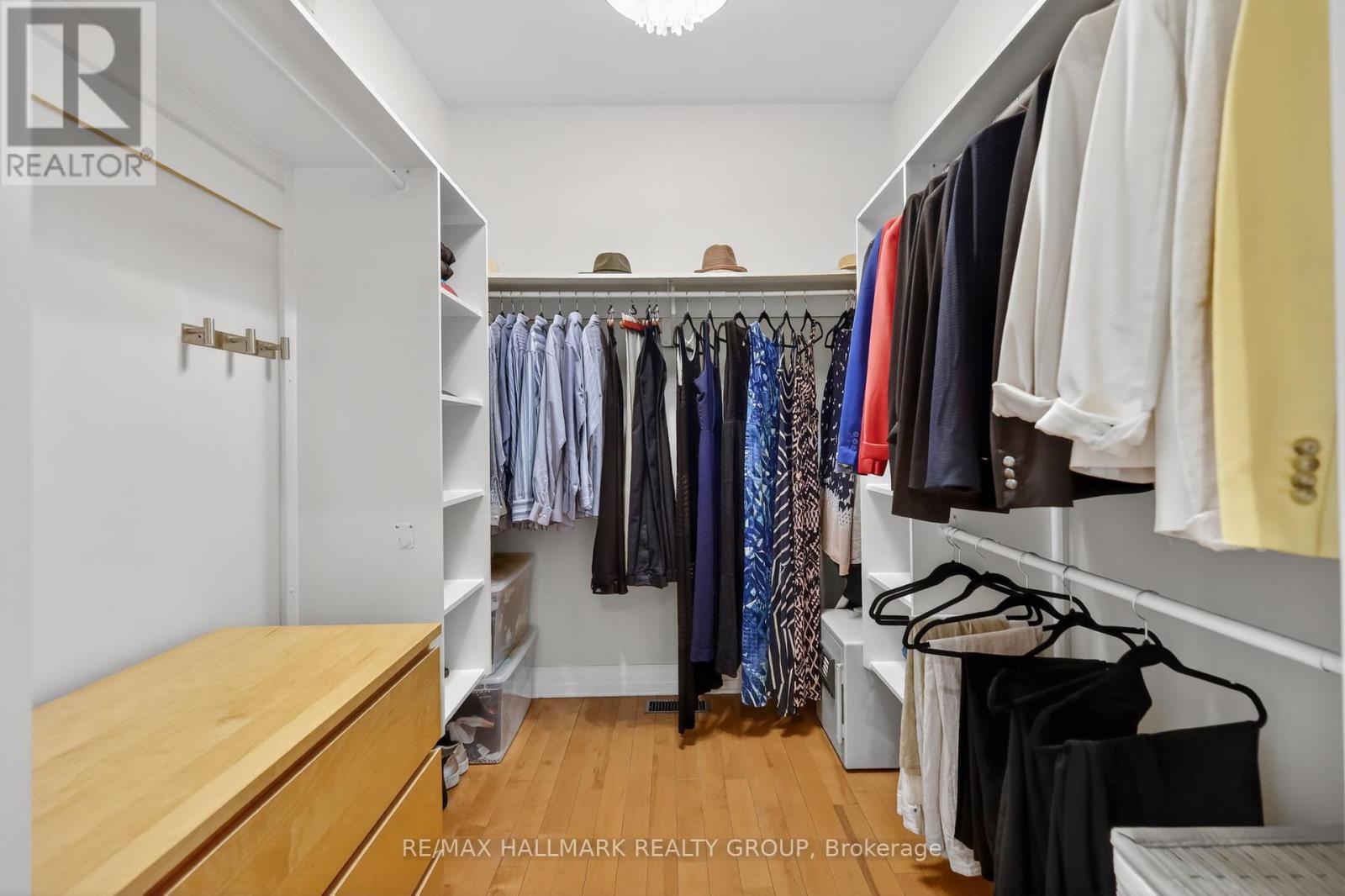 1934 Lenester Avenue, Ottawa, Ontario  K2A 1J9 - Photo 28 - X13435800