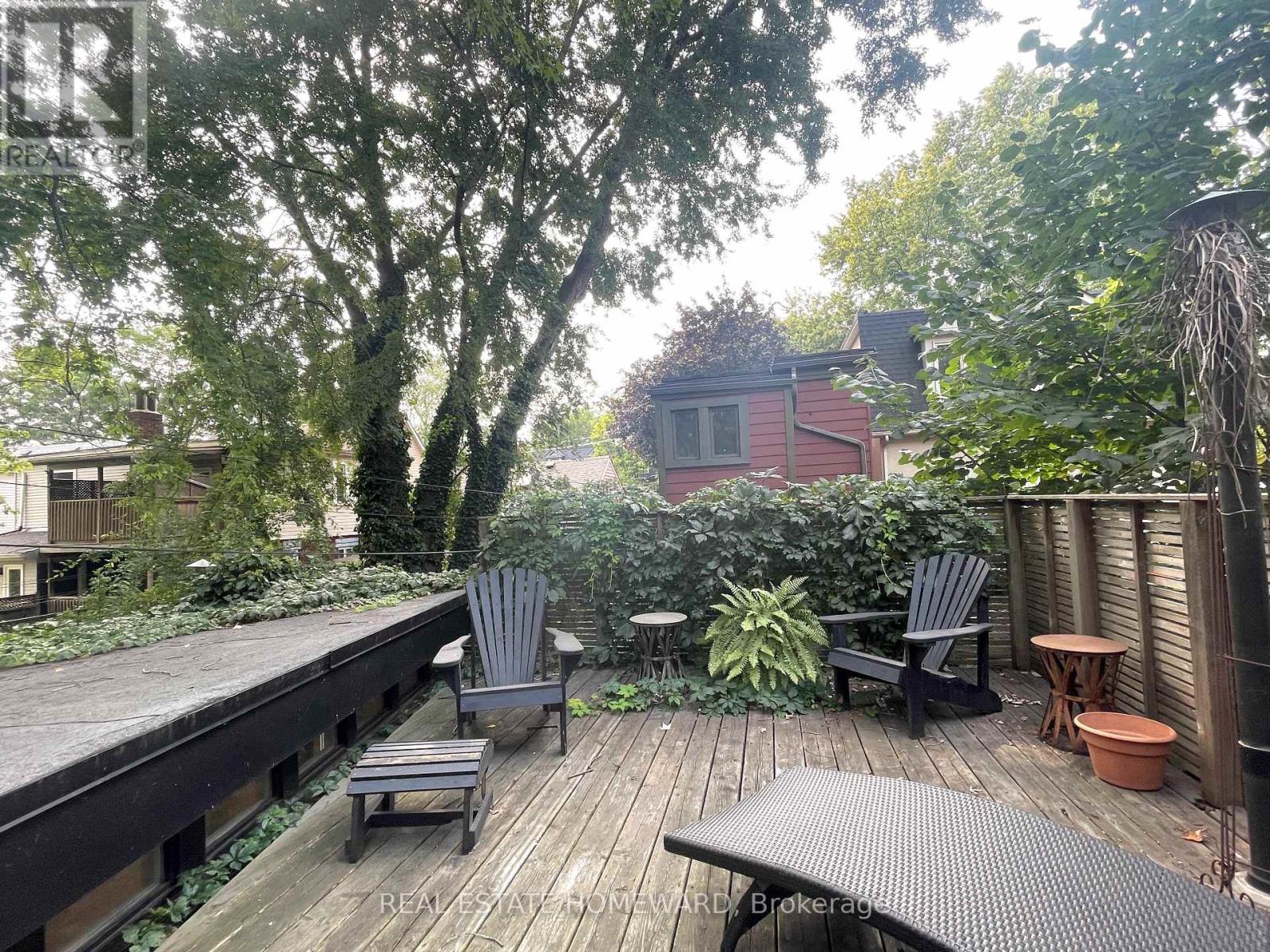 Coach - 27 Lewis Street, Toronto, Ontario  M4M 2H2 - Photo 13 - E13436236