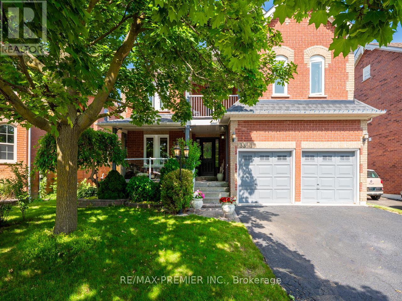 33 WATFORD STREET, Whitby, Ontario