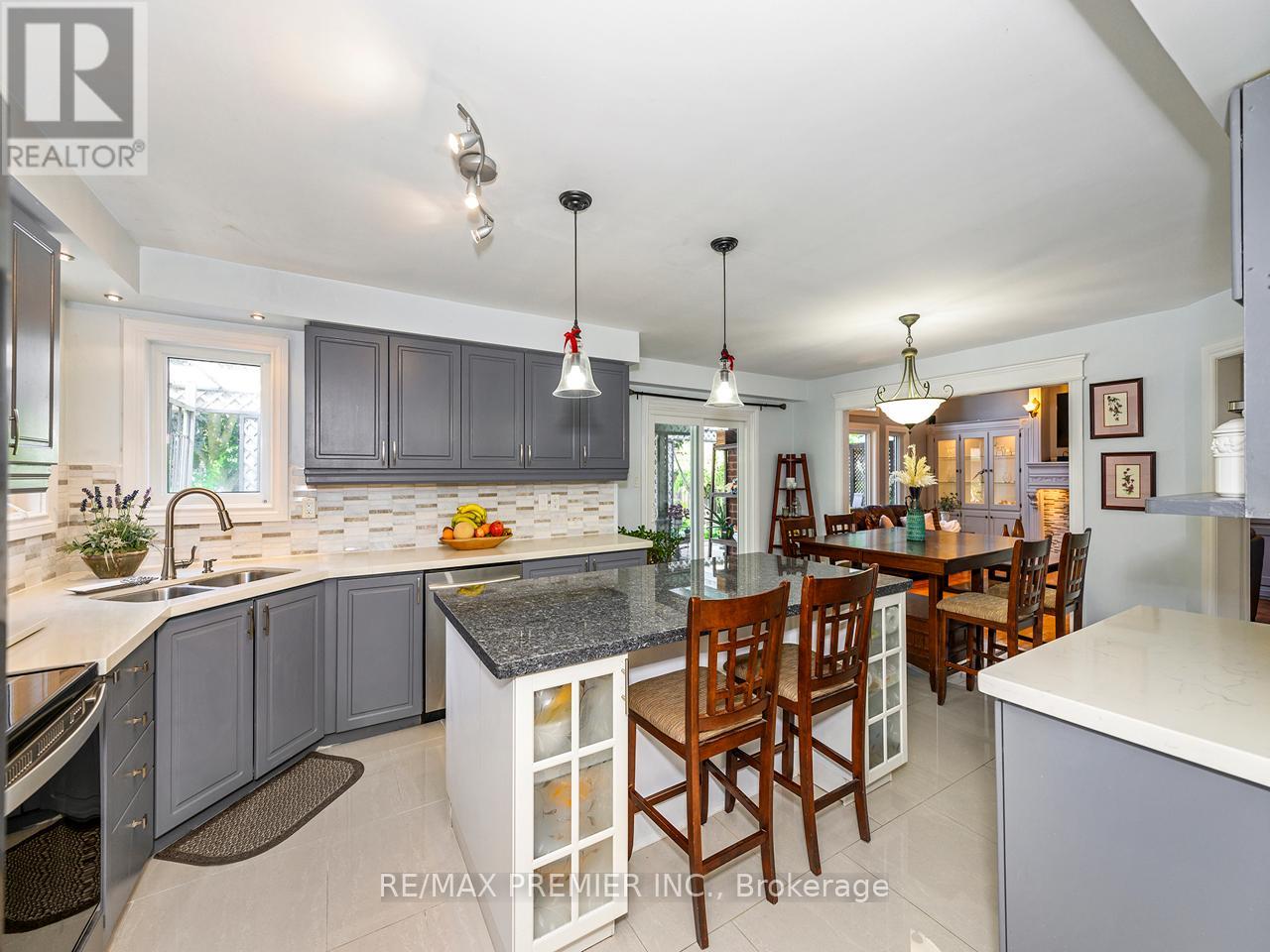 33 Watford Street, Whitby, Ontario  L1M 1E6 - Photo 10 - E13436452