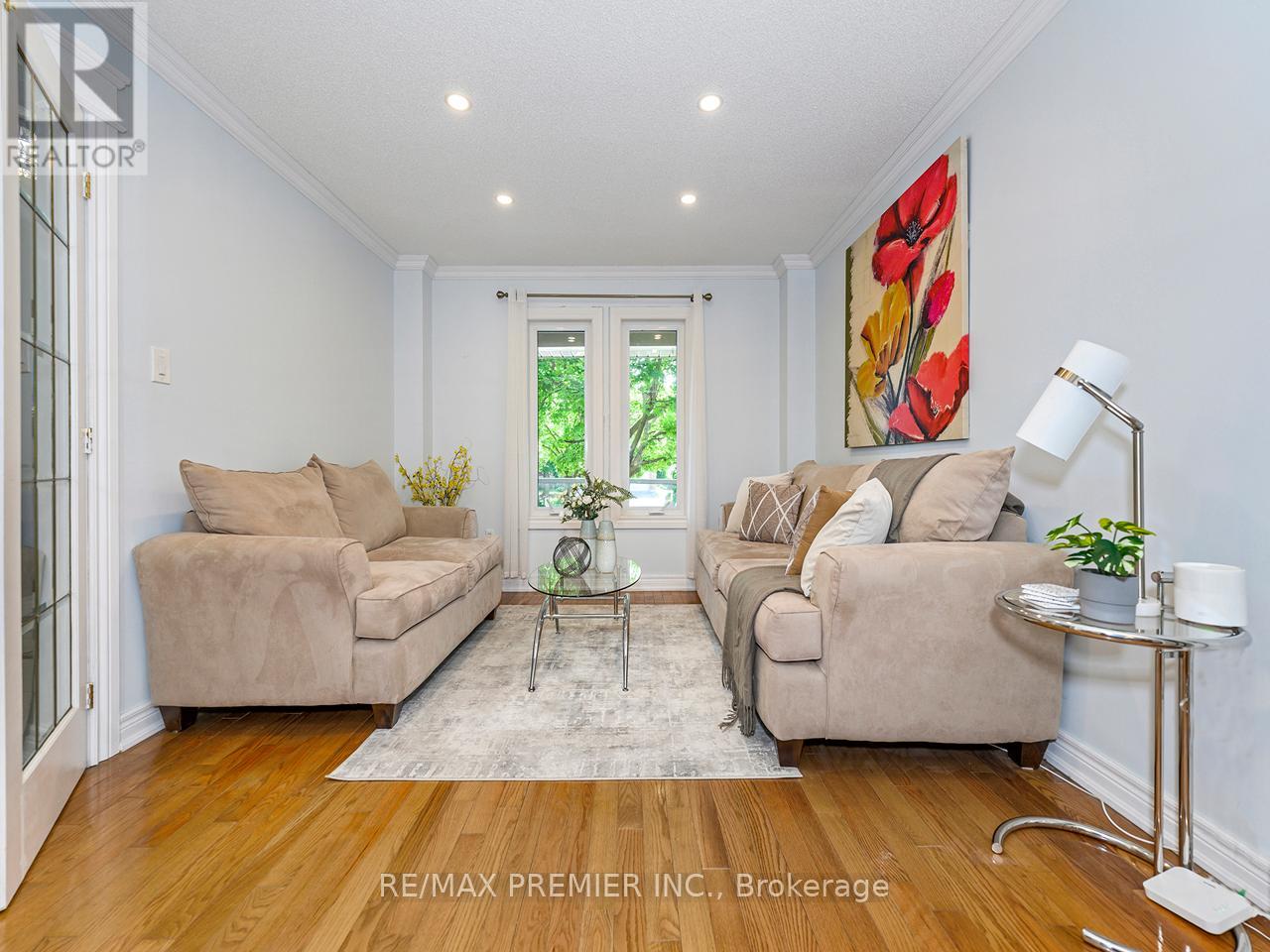 33 Watford Street, Whitby, Ontario  L1M 1E6 - Photo 13 - E13436452
