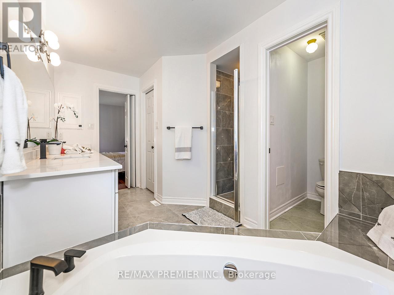 33 Watford Street, Whitby, Ontario  L1M 1E6 - Photo 28 - E13436452