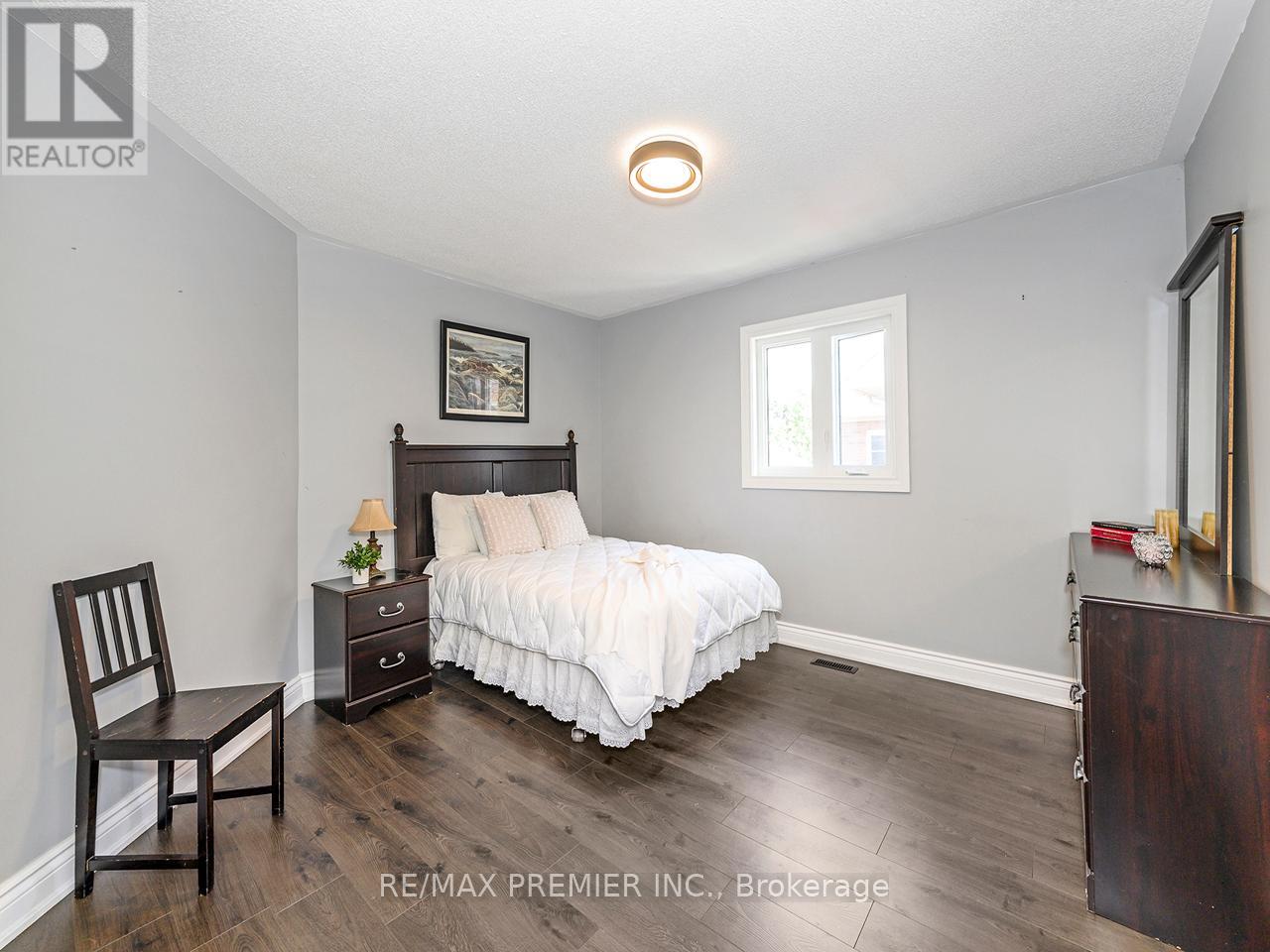 33 Watford Street, Whitby, Ontario  L1M 1E6 - Photo 32 - E13436452