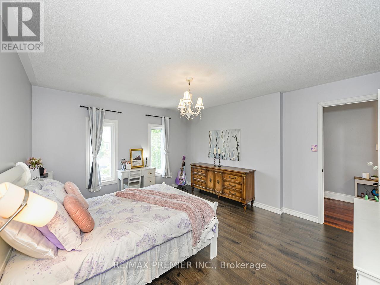 33 Watford Street, Whitby, Ontario  L1M 1E6 - Photo 34 - E13436452