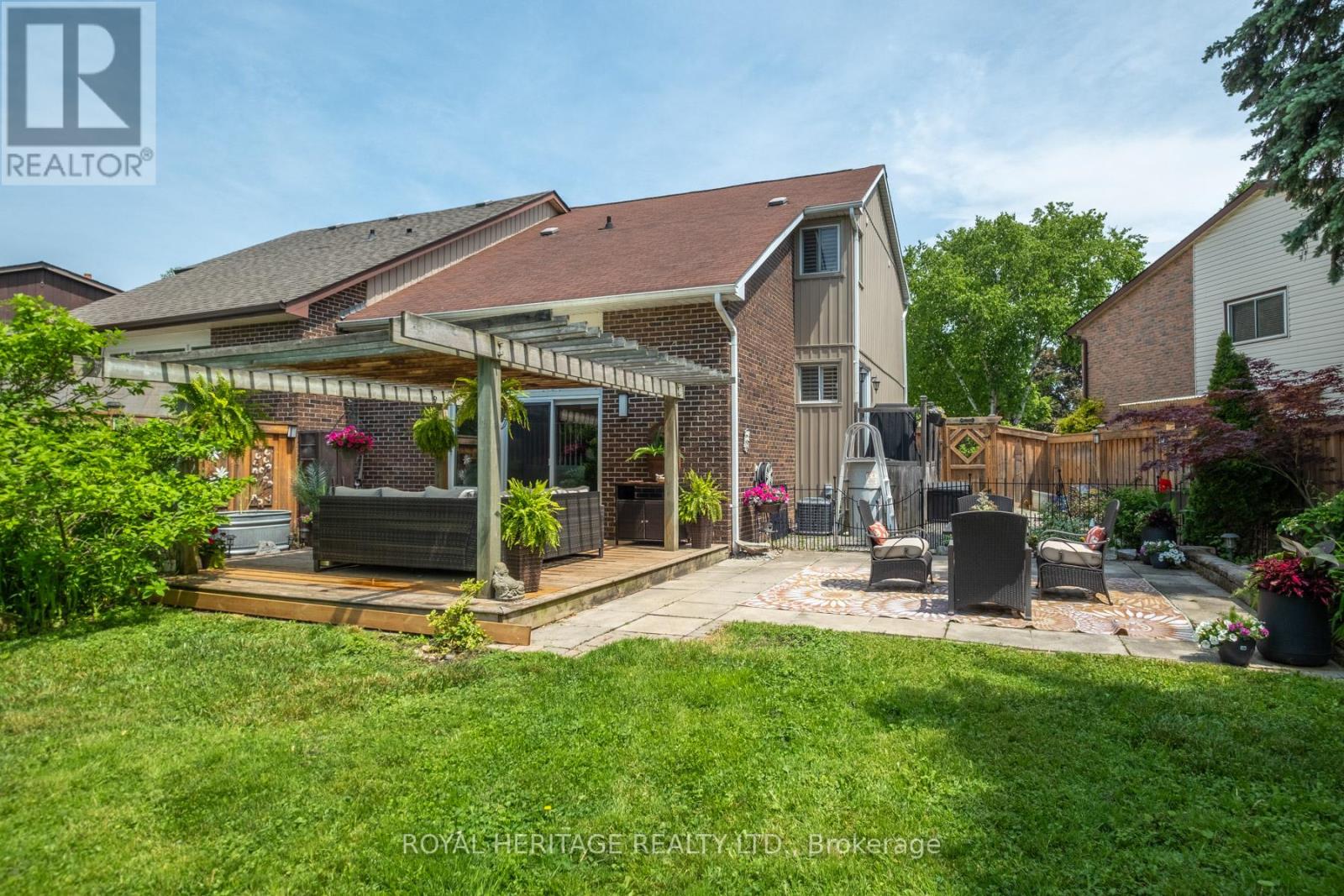 1761 Foleyet Crescent, Pickering, Ontario  L1V 2X8 - Photo 31 - E13436492