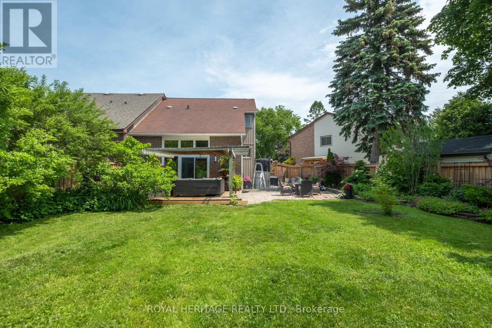 1761 Foleyet Crescent, Pickering, Ontario  L1V 2X8 - Photo 34 - E13436492