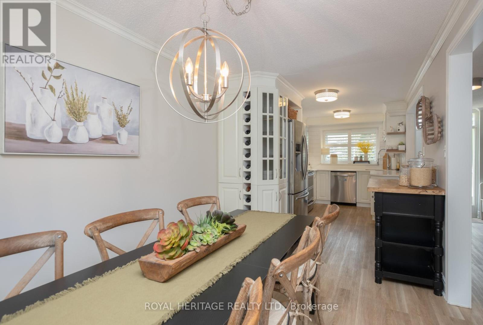 1761 Foleyet Crescent, Pickering, Ontario  L1V 2X8 - Photo 5 - E13436492
