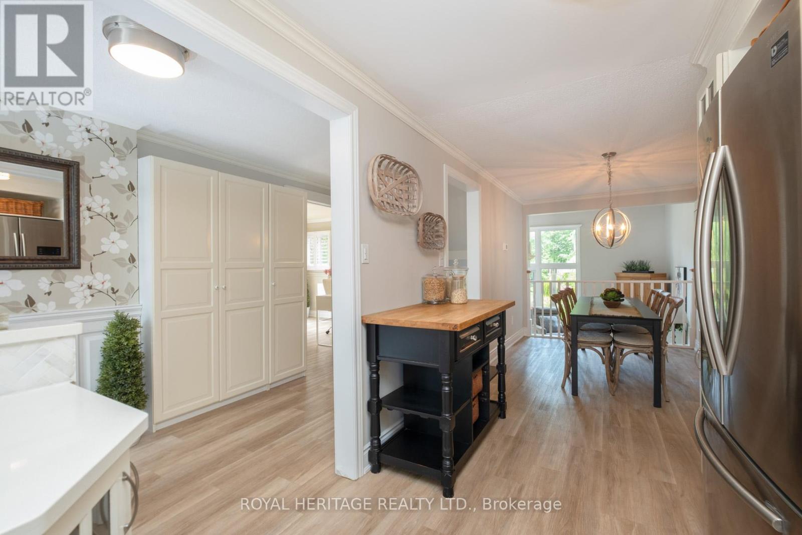 1761 Foleyet Crescent, Pickering, Ontario  L1V 2X8 - Photo 8 - E13436492