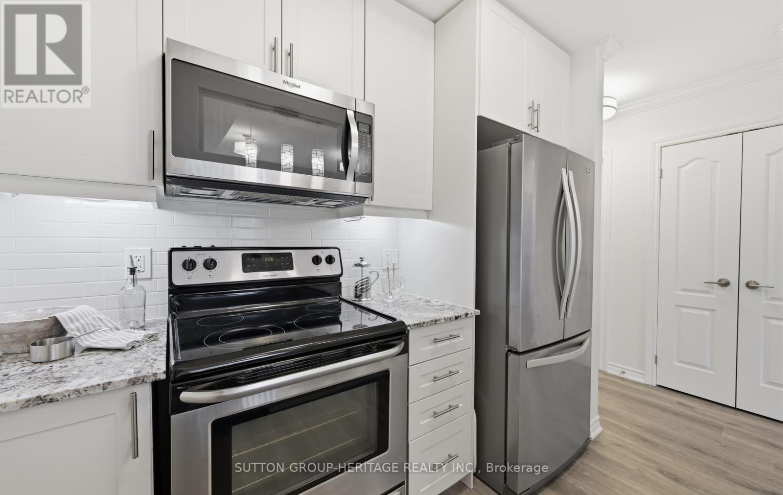 213 - 680 Gordon Street, Whitby, Ontario  L1N 0L2 - Photo 10 - E13436506