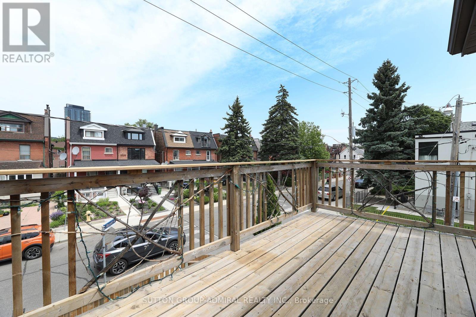 21 Wallace Avenue, Toronto, Ontario  M6H 1T6 - Photo 24 - W13433754