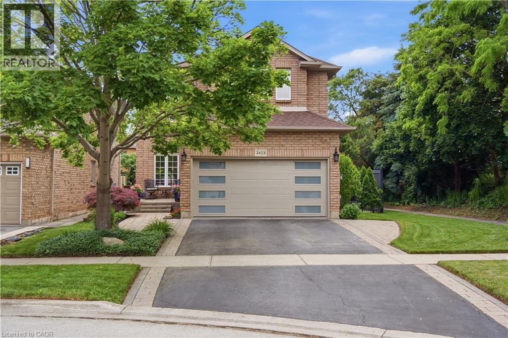 2423 VALLEY HEIGHTS Crescent, Oakville, Ontario