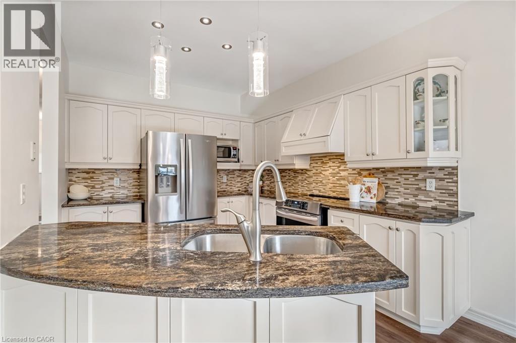 2423 Valley Heights Crescent, Oakville, Ontario  L6H 6X2 - Photo 12 - 40838069