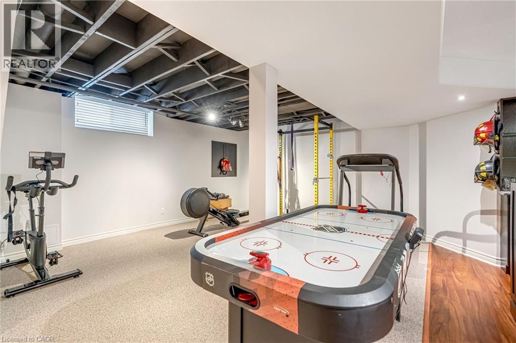 2423 Valley Heights Crescent, Oakville, Ontario  L6H 6X2 - Photo 40 - 40838069