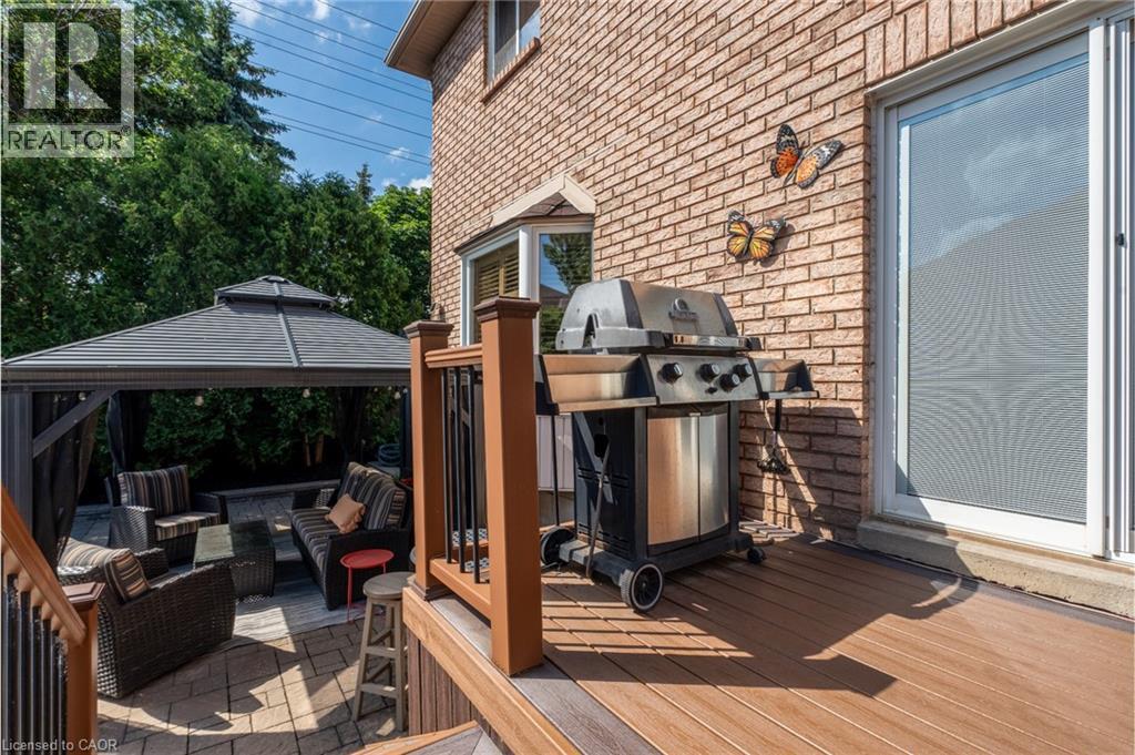 2423 Valley Heights Crescent, Oakville, Ontario  L6H 6X2 - Photo 45 - 40838069