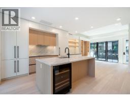 107 551 W 28TH AVENUE, Vancouver, British Columbia