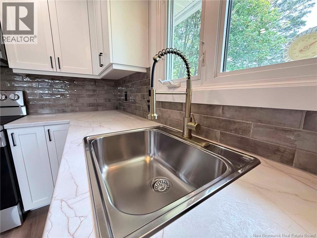 14 Brunswick, Riverview, New Brunswick  E1B 2Y4 - Photo 10 - NB141682
