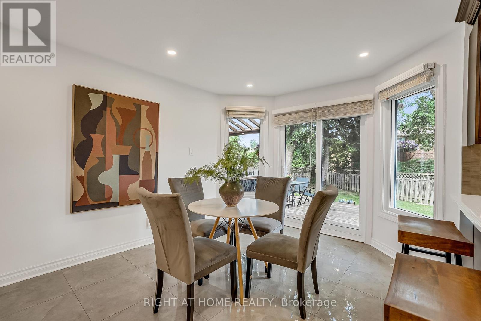 317 Atha Avenue, Richmond Hill, Ontario  L4C 6A8 - Photo 13 - N13436378