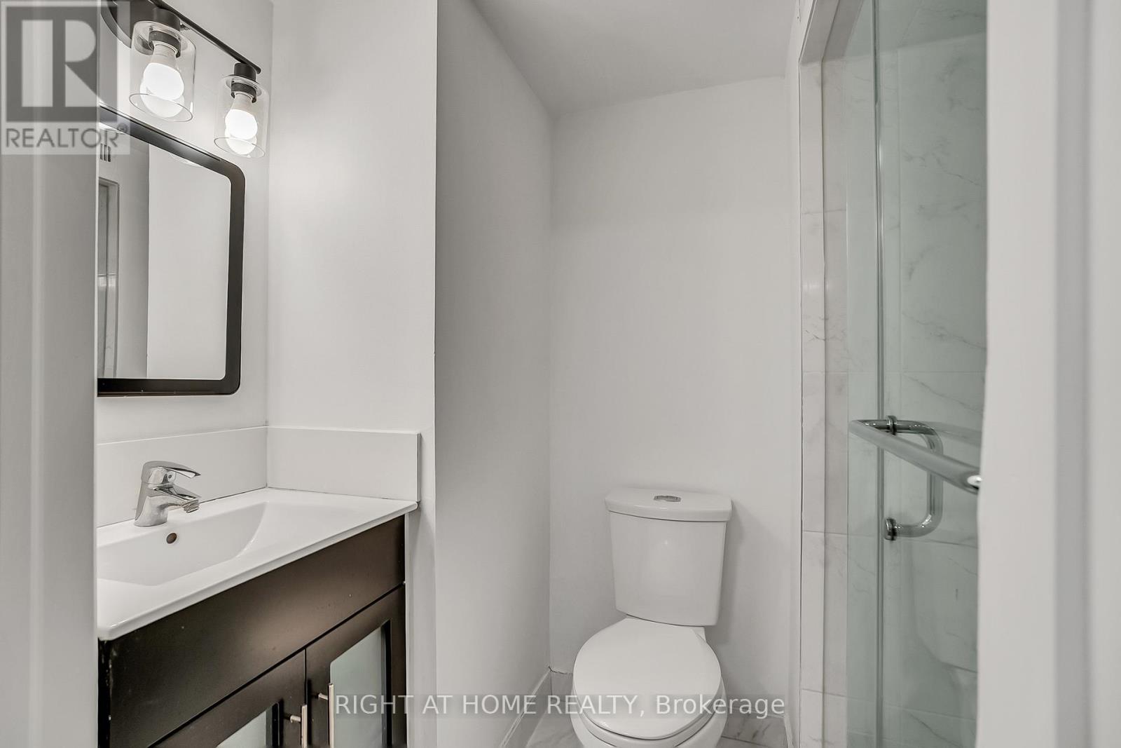 317 Atha Avenue, Richmond Hill, Ontario  L4C 6A8 - Photo 34 - N13436378
