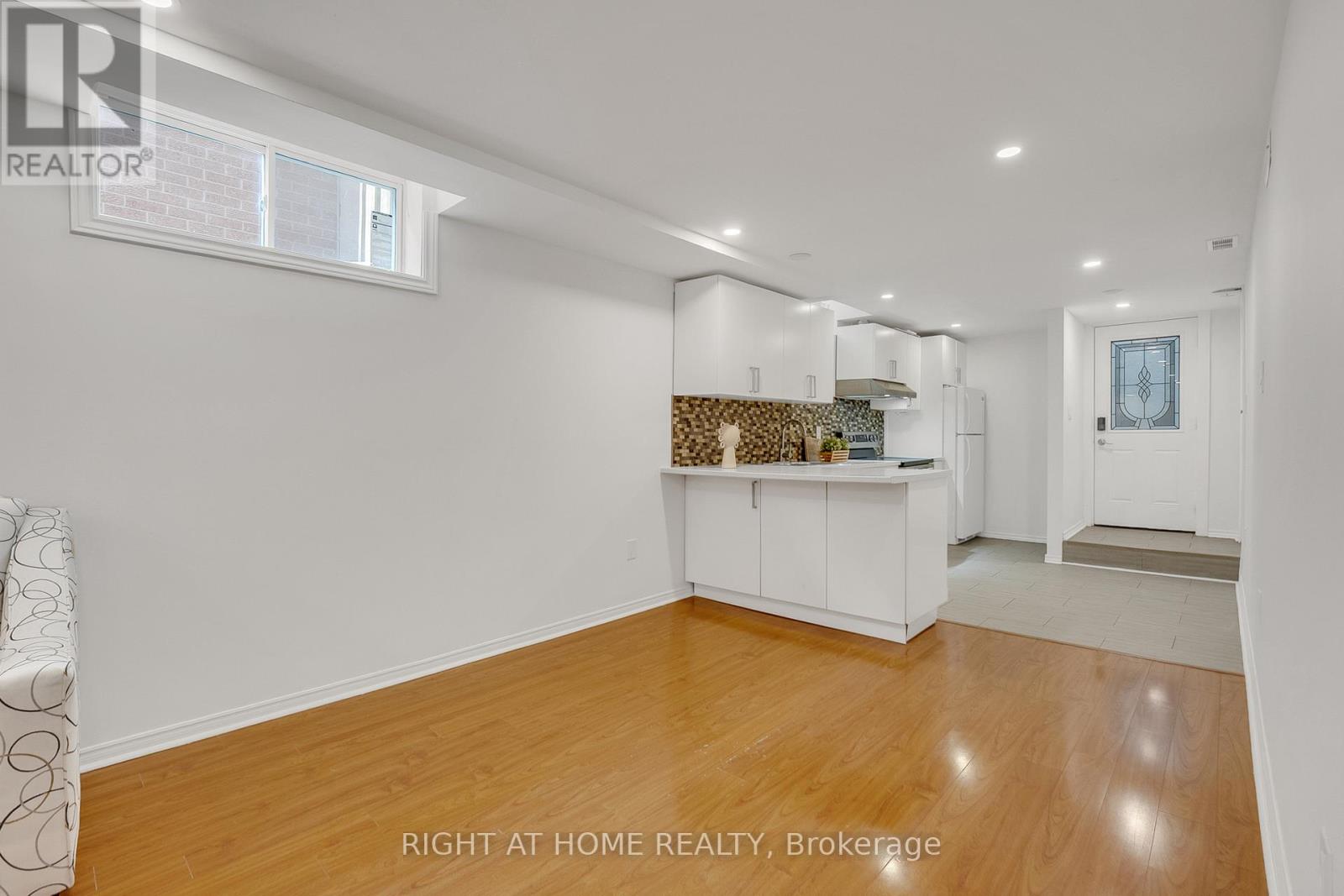 317 Atha Avenue, Richmond Hill, Ontario  L4C 6A8 - Photo 37 - N13436378