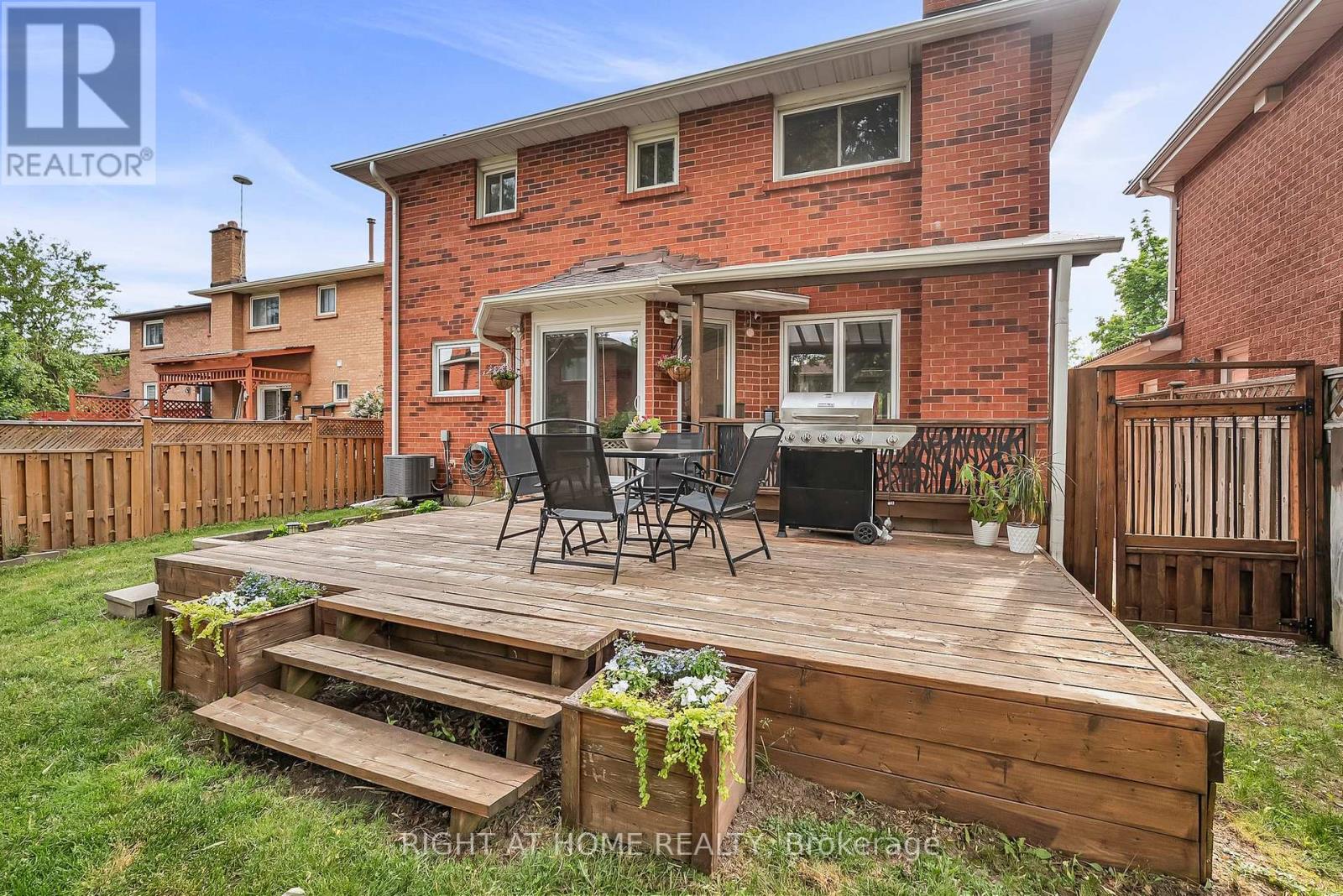 317 Atha Avenue, Richmond Hill, Ontario  L4C 6A8 - Photo 41 - N13436378