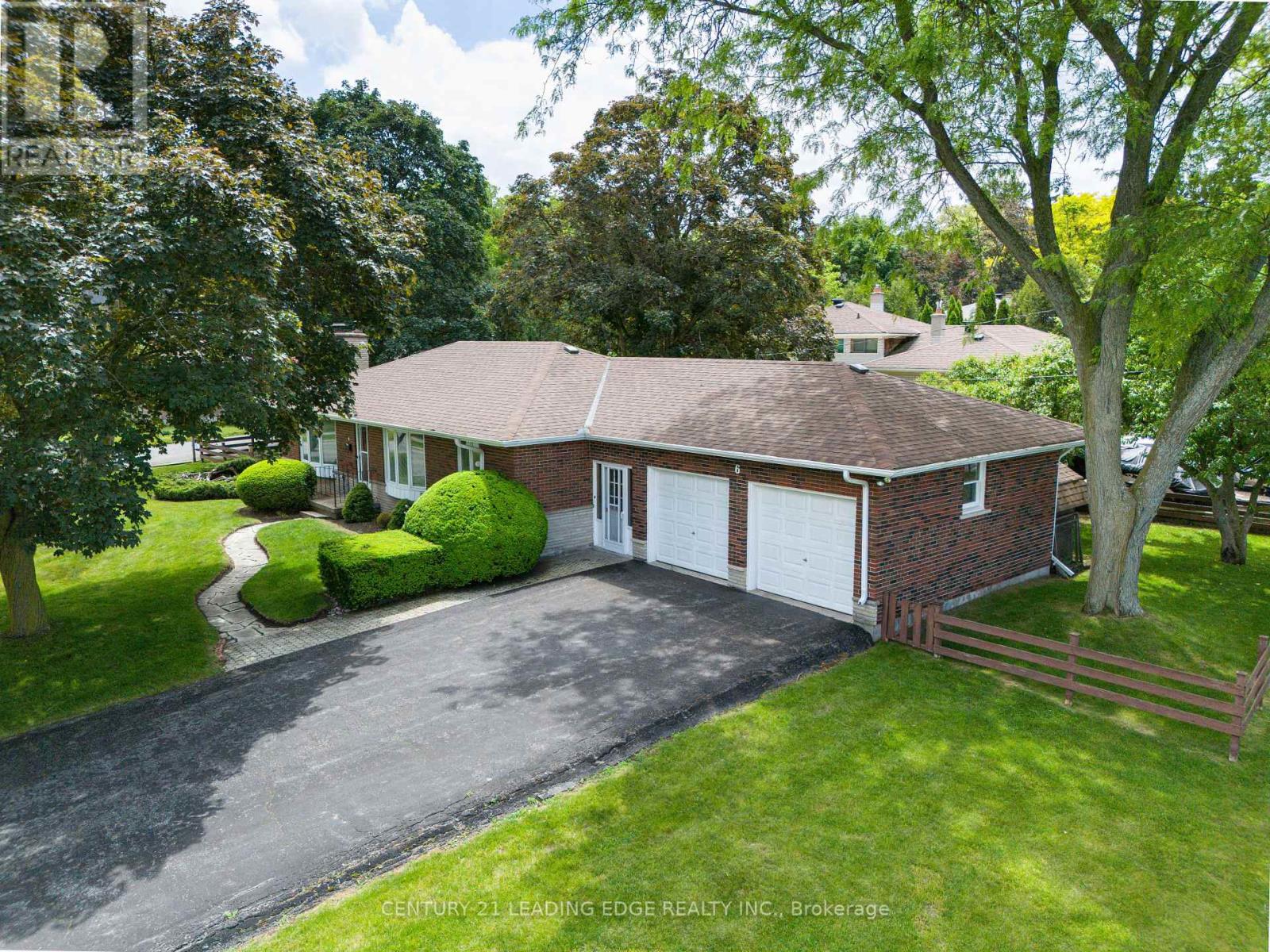 6 Paramount Road, Markham, Ontario  L3P 2V8 - Photo 2 - N13436388