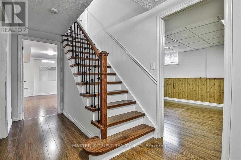 92 Cavalry Trail, Markham, Ontario  L3R 9H8 - Photo 20 - N13436394