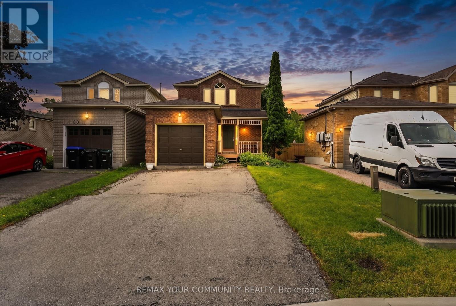 82 Ondrey Street, Bradford West Gwillimbury (Bradford), Ontario  L3Z 2W9 - Photo 1 - N13436402
