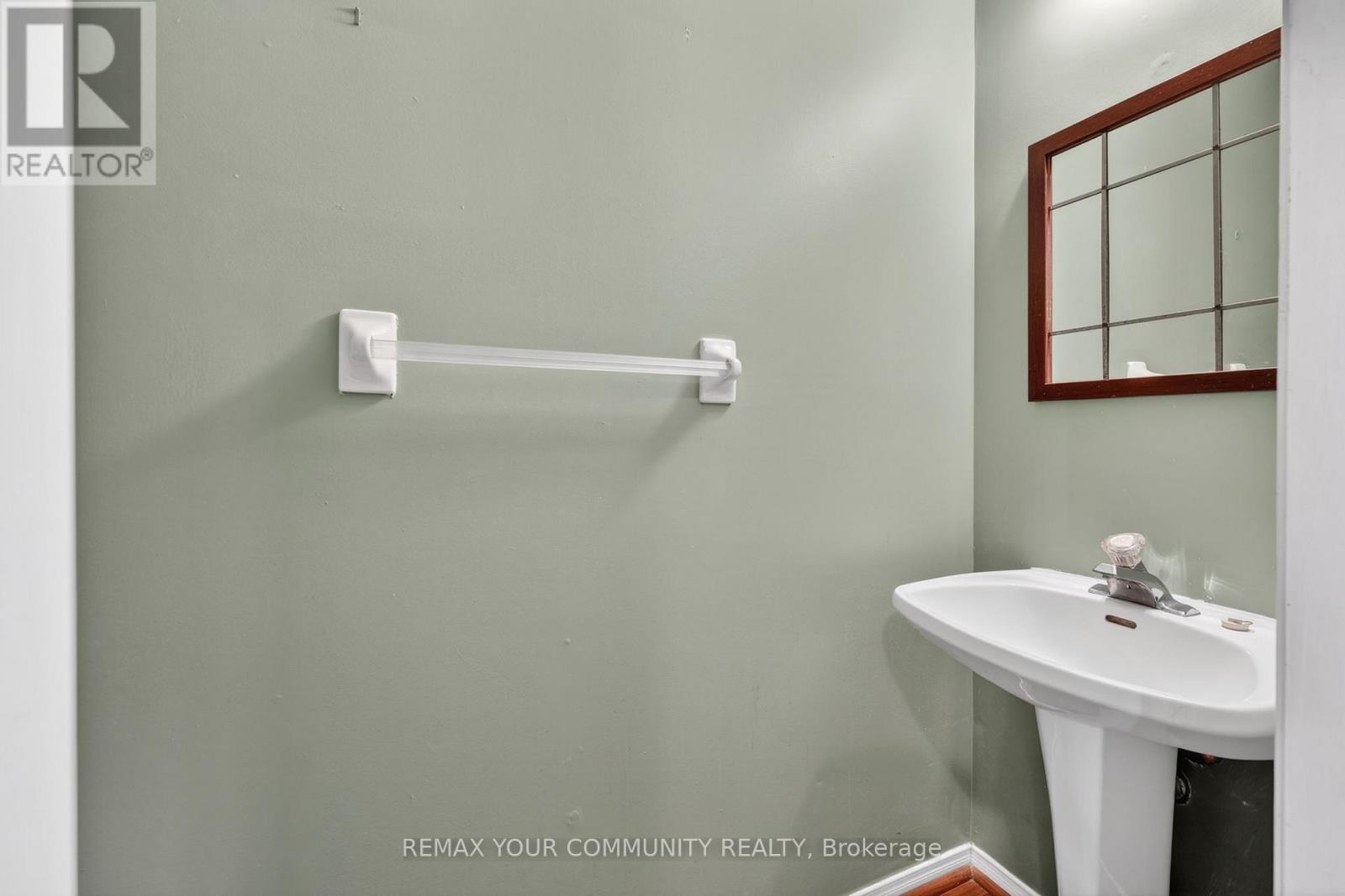82 Ondrey Street, Bradford West Gwillimbury (Bradford), Ontario  L3Z 2W9 - Photo 10 - N13436402