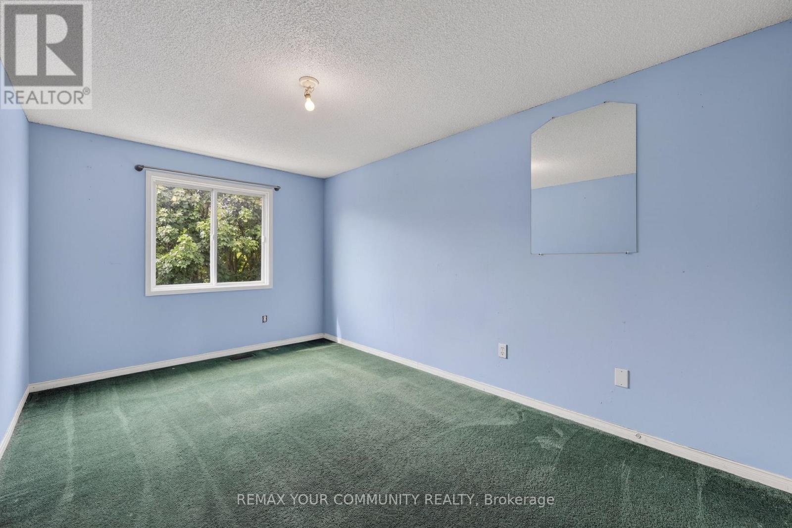 82 Ondrey Street, Bradford West Gwillimbury (Bradford), Ontario  L3Z 2W9 - Photo 14 - N13436402