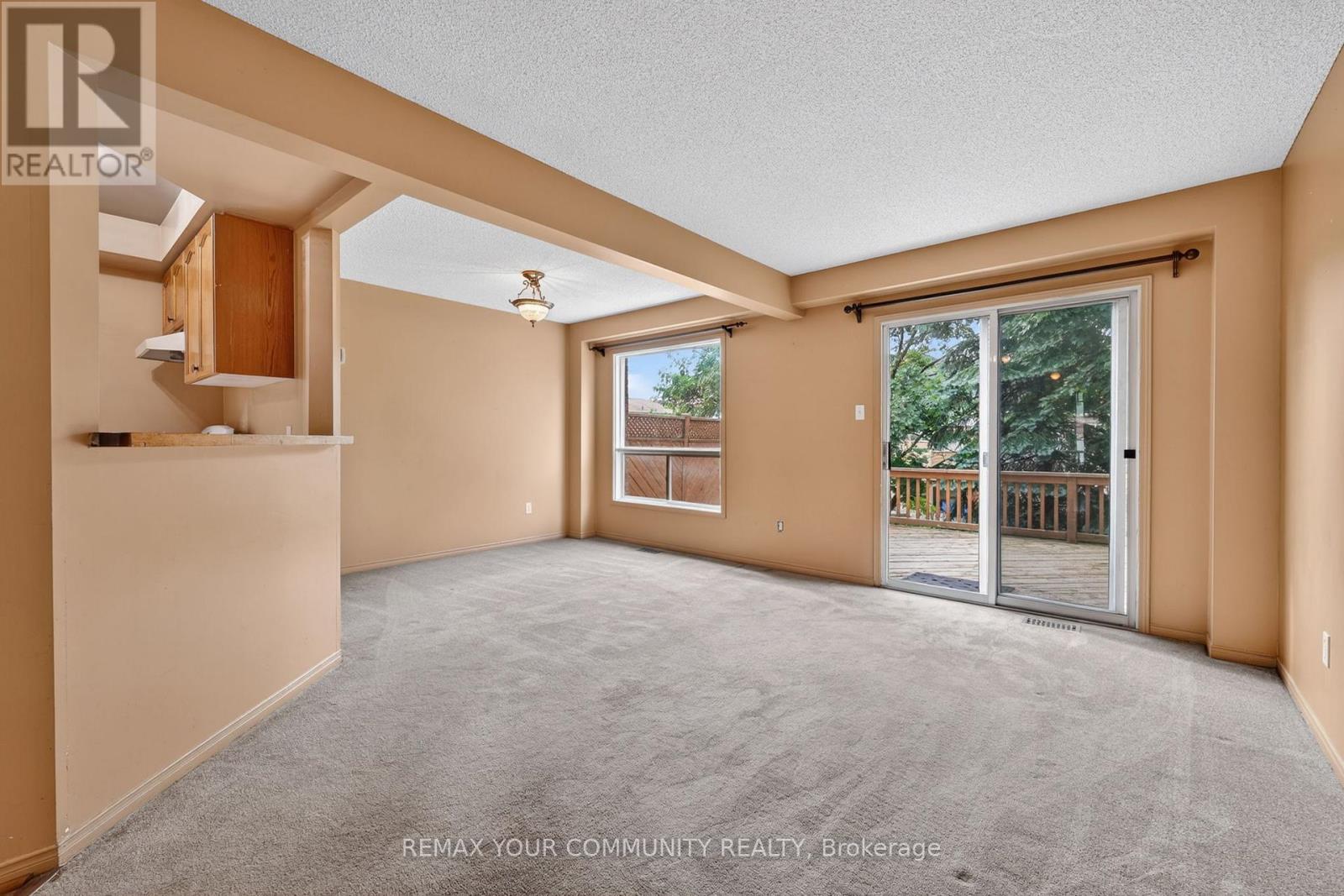 82 Ondrey Street, Bradford West Gwillimbury (Bradford), Ontario  L3Z 2W9 - Photo 7 - N13436402