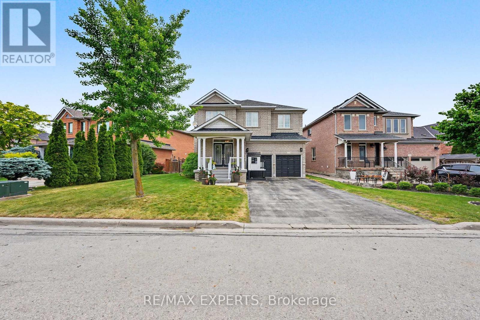 15 Arrowood Crescent, Vaughan, Ontario  L4H 2R4 - Photo 12 - N13436504