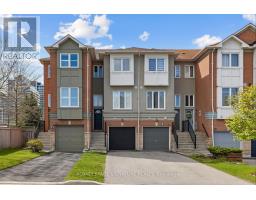 29 COBURG CRESCENT, Richmond Hill, Ontario