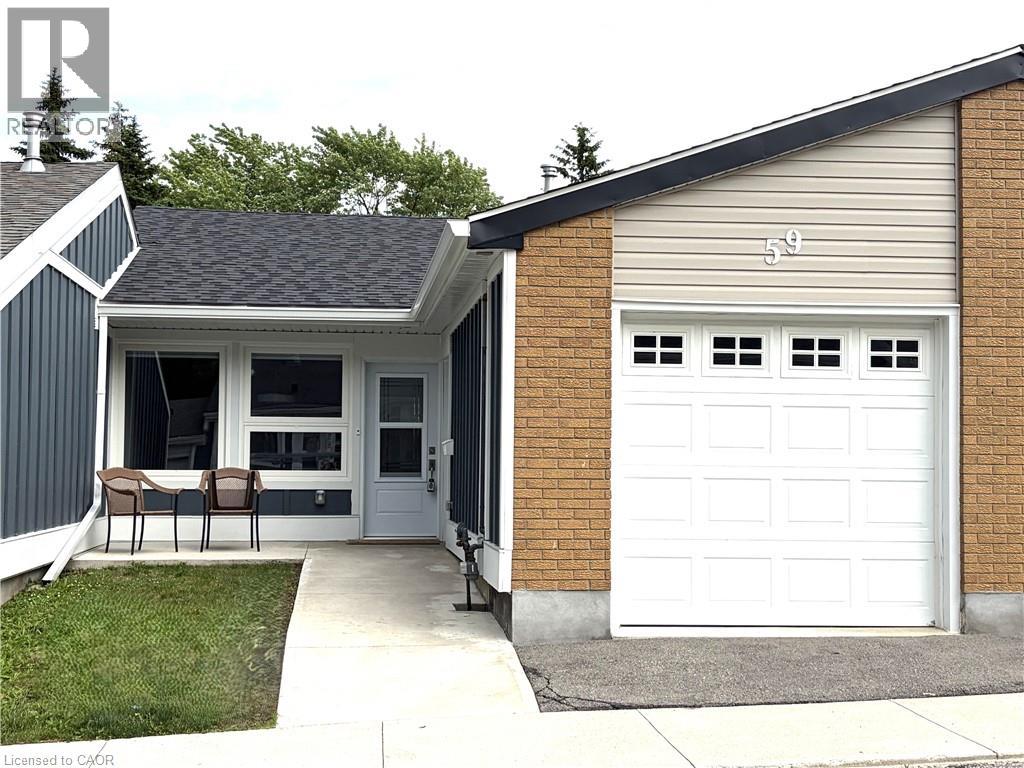59 Szollosy Circle, Hamilton, Ontario  L9B 1T8 - Photo 1 - 40839135