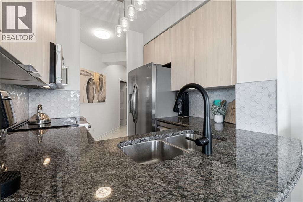 2325 Central Park Drive Unit# 1103, Oakville, Ontario  L6H 0E2 - Photo 6 - 40839248