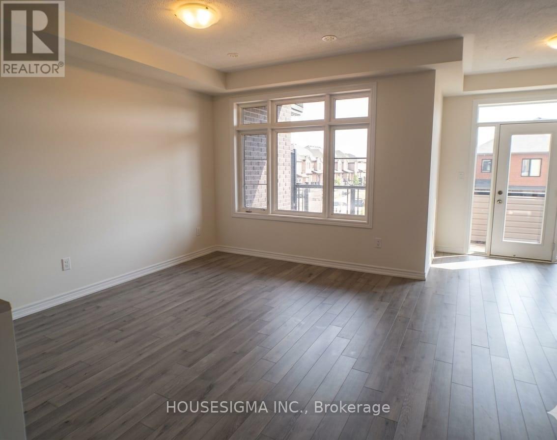132 Turnberry Lane, Barrie (Painswick South), Ontario  L9J 0M3 - Photo 10 - S13436418