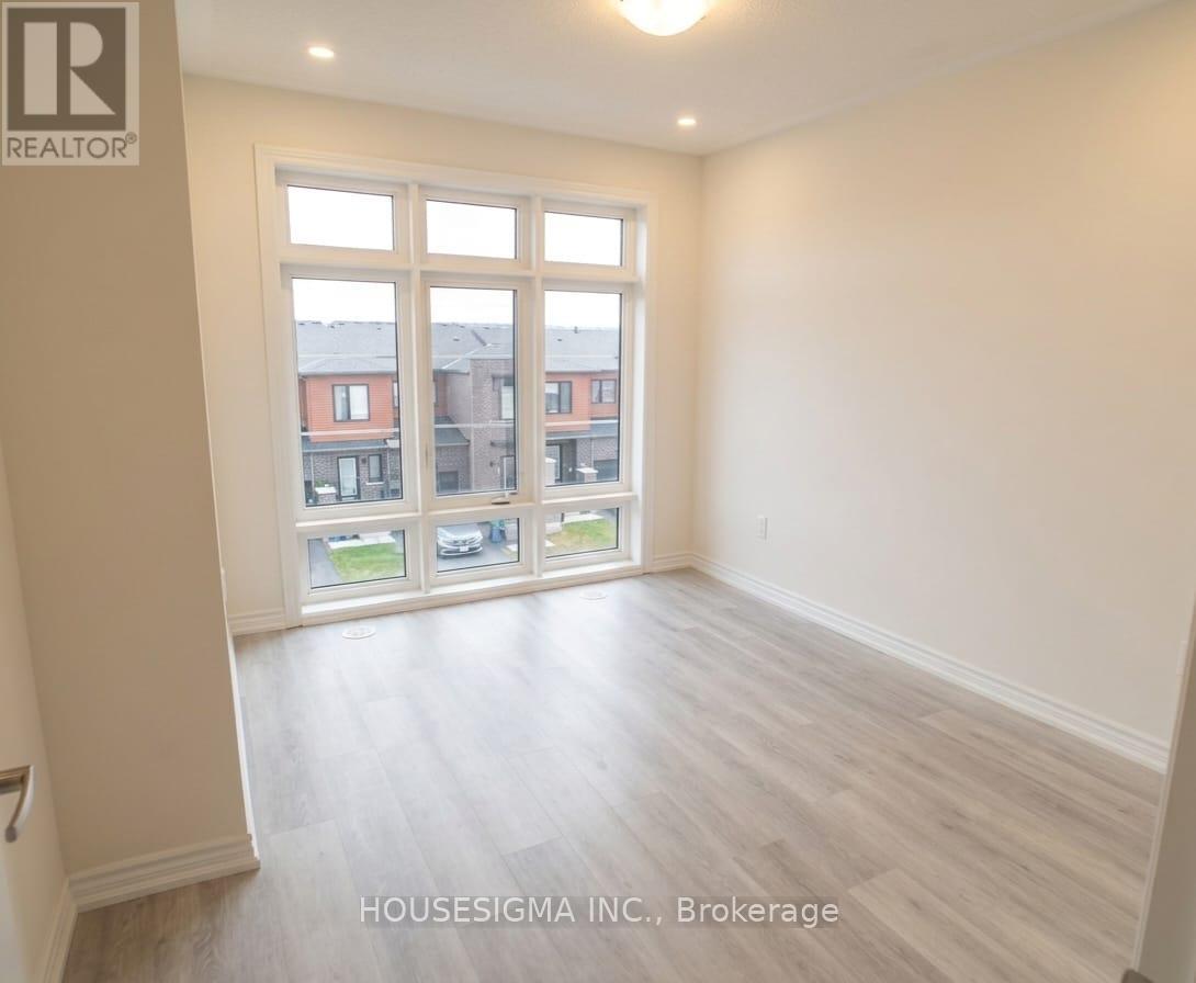 132 Turnberry Lane, Barrie (Painswick South), Ontario  L9J 0M3 - Photo 16 - S13436418