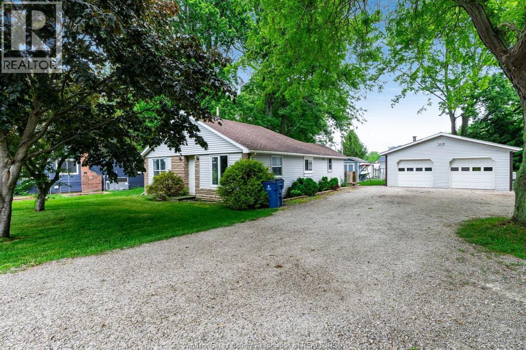 MLS# 26013922: 19431 Charing Cross ROAD, Chatham-Kent, Canada