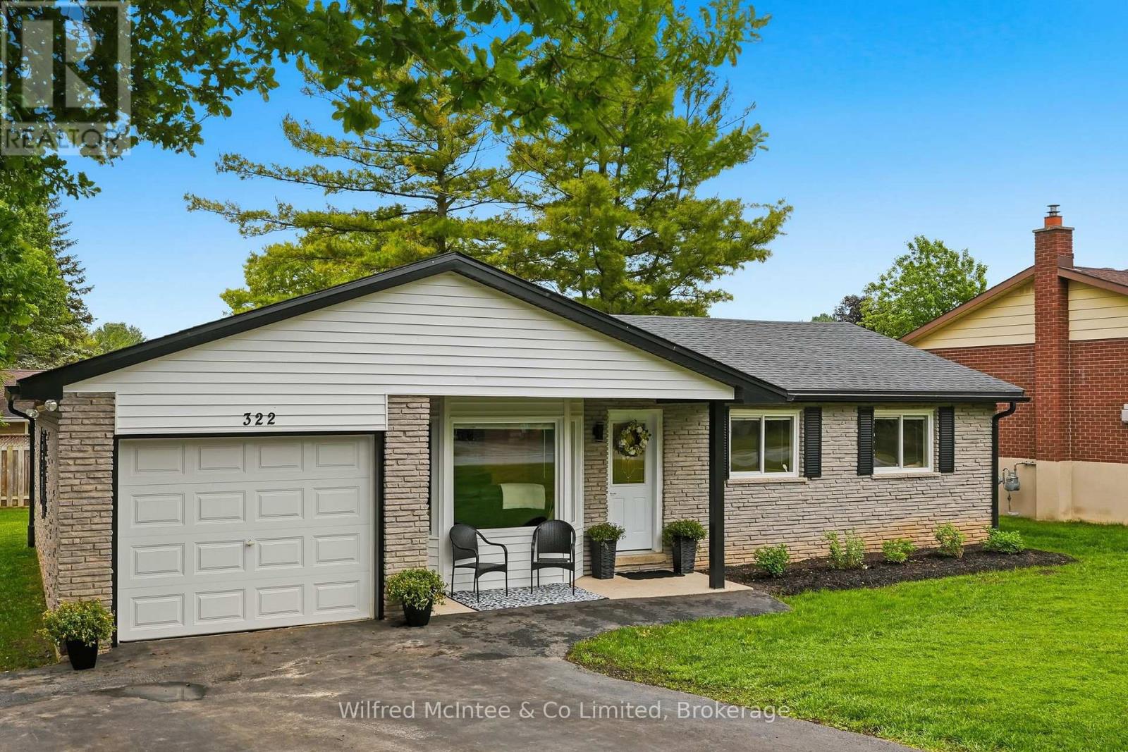 322 THOMAS STREET, Brockton, Ontario