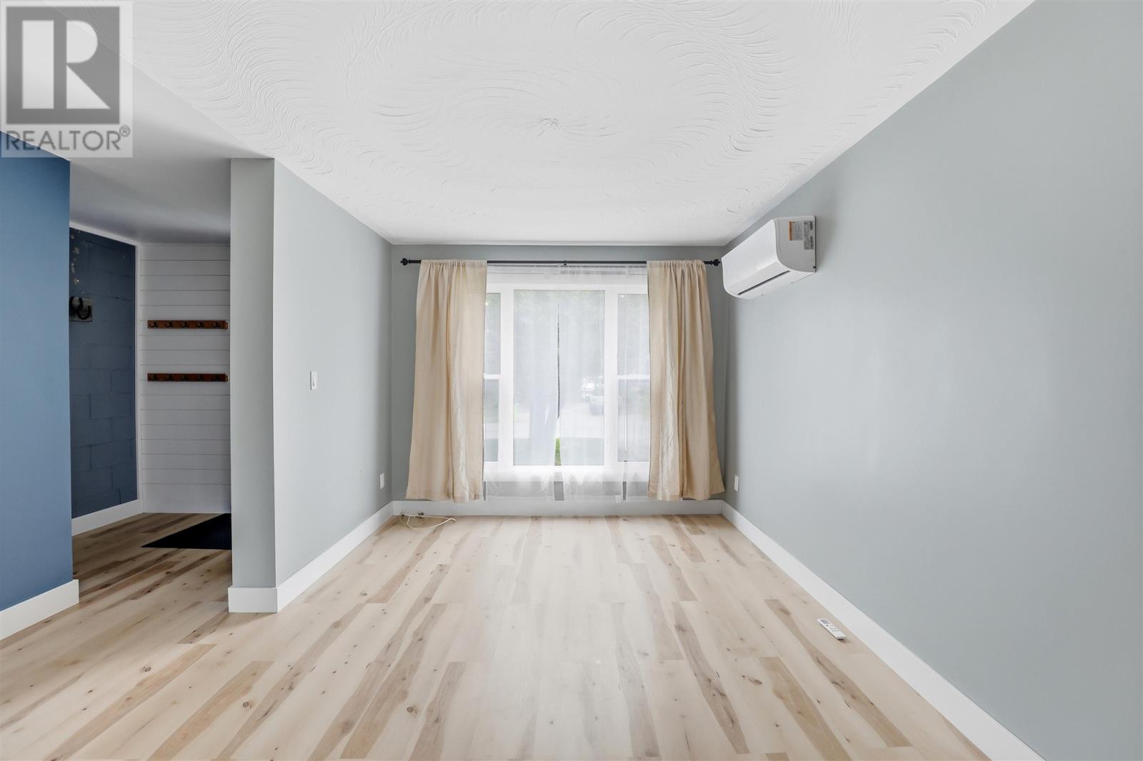 53 Atwater St, Sault Ste. Marie, Ontario  P6C 5Y7 - Photo 4 - SM261350