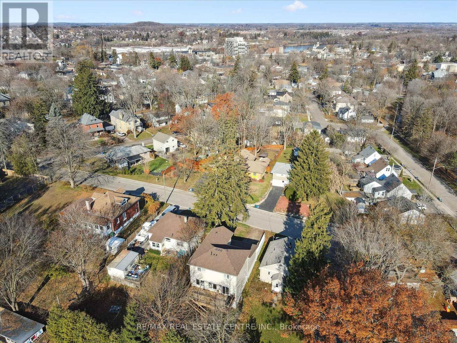 16 Edward Street, Cambridge, Ontario  N3C 1J7 - Photo 34 - X13430146