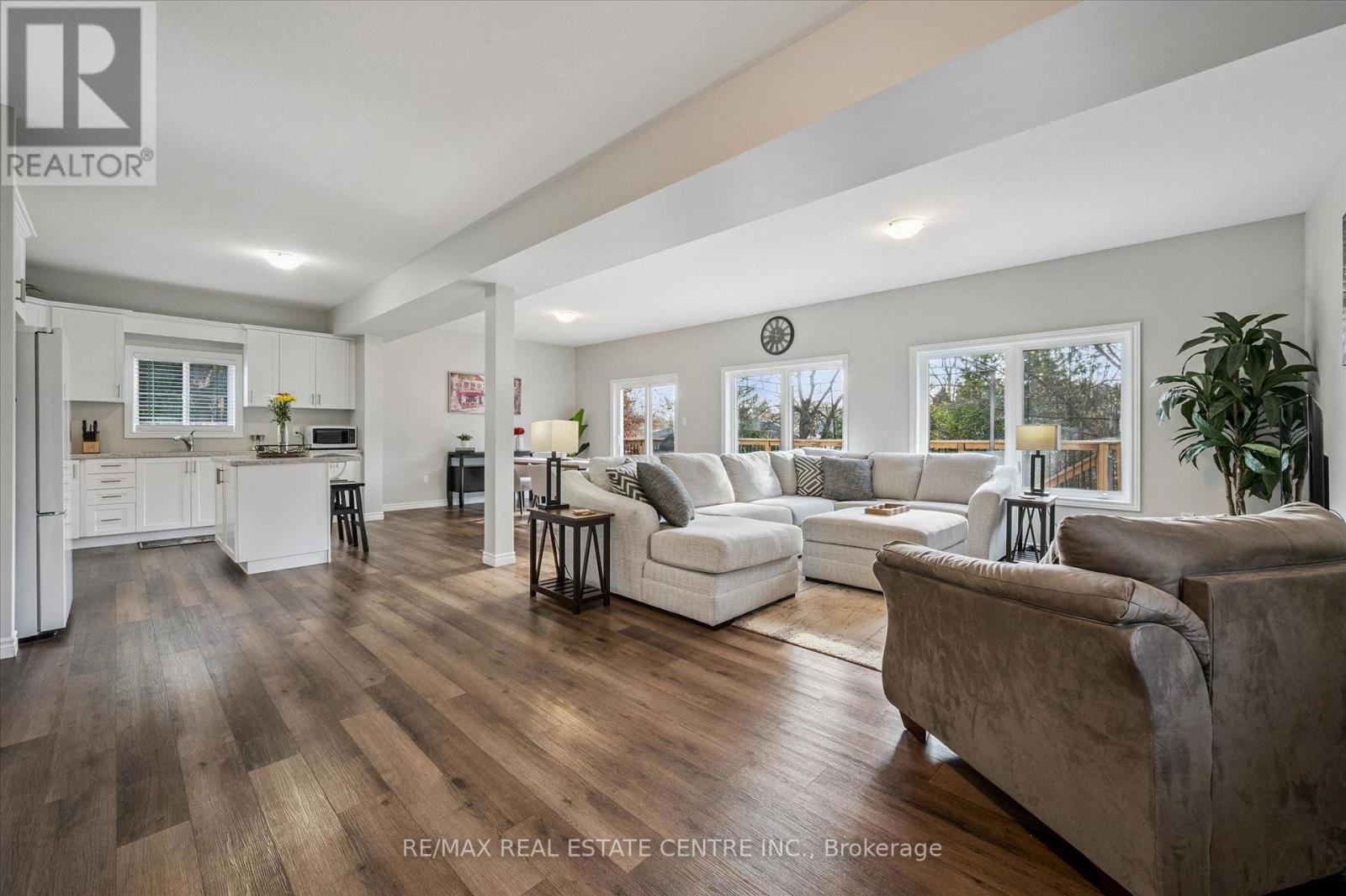 16 Edward Street, Cambridge, Ontario  N3C 1J7 - Photo 7 - X13430146