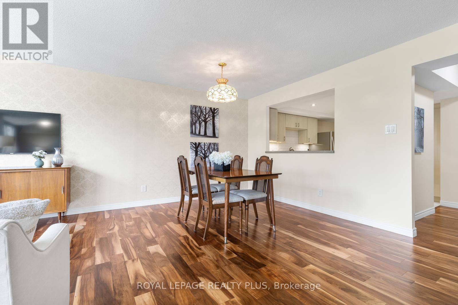 301 - 330 Mill Street S, Brampton, Ontario  L6Y 3V3 - Photo 12 - W13436318