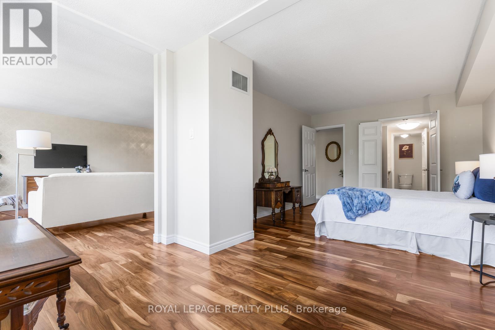 301 - 330 Mill Street S, Brampton, Ontario  L6Y 3V3 - Photo 23 - W13436318