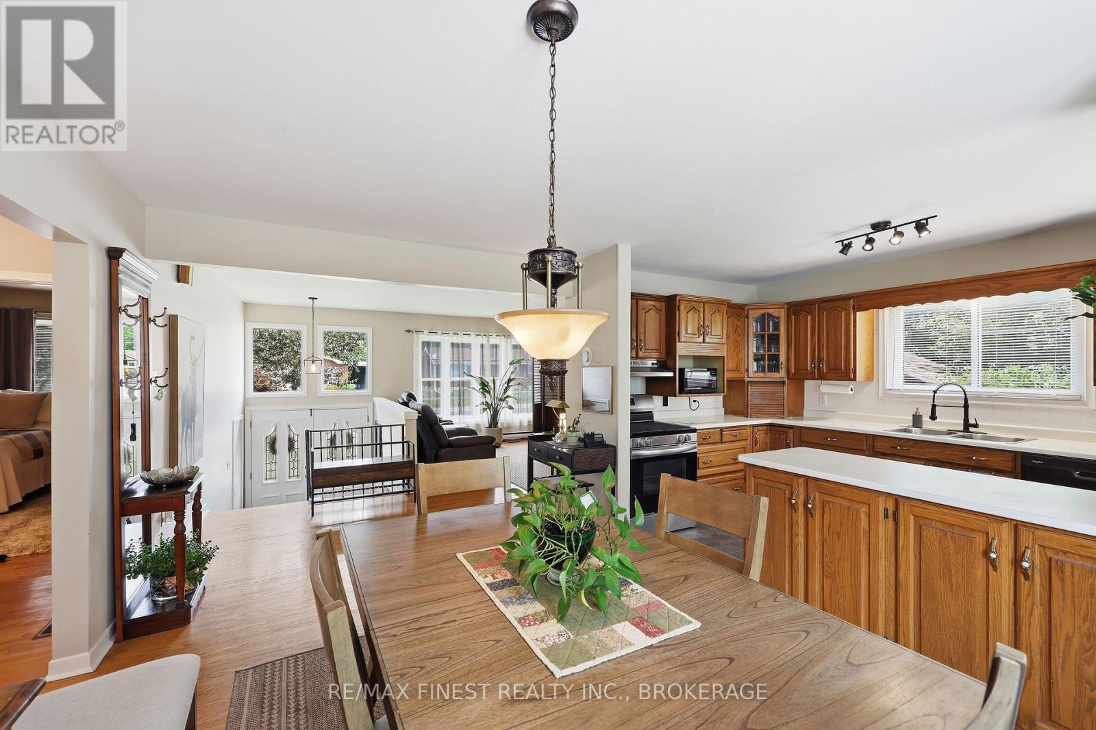 292 Bridge Street W, Greater Napanee, Ontario  K7R 2G1 - Photo 15 - X13436710
