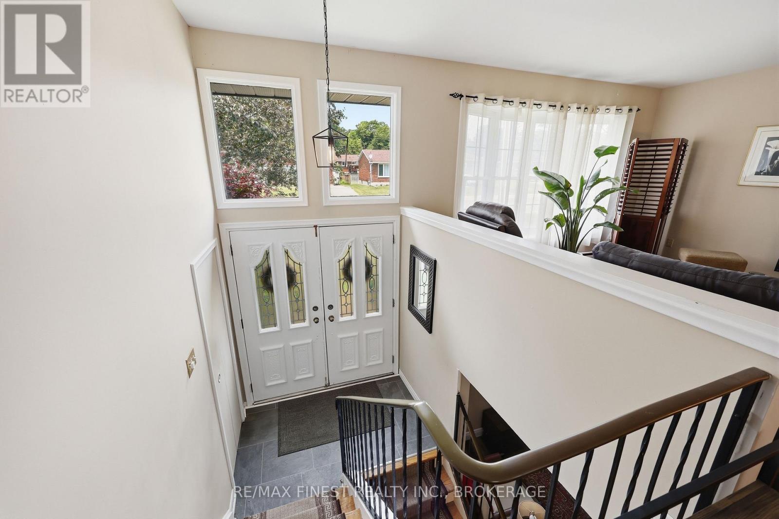 292 Bridge Street W, Greater Napanee, Ontario  K7R 2G1 - Photo 4 - X13436710