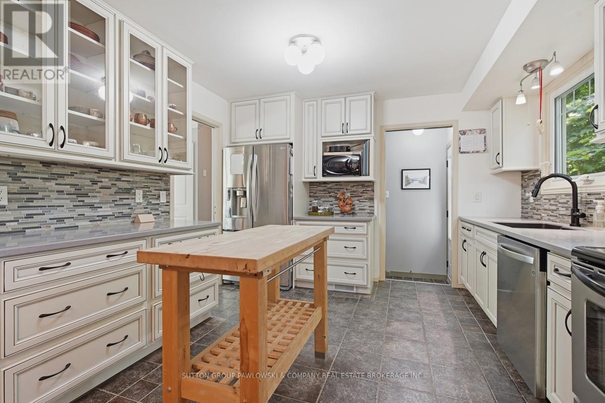 35 Key Hill Road, London North, Ontario  N6G 2G2 - Photo 10 - X13436696