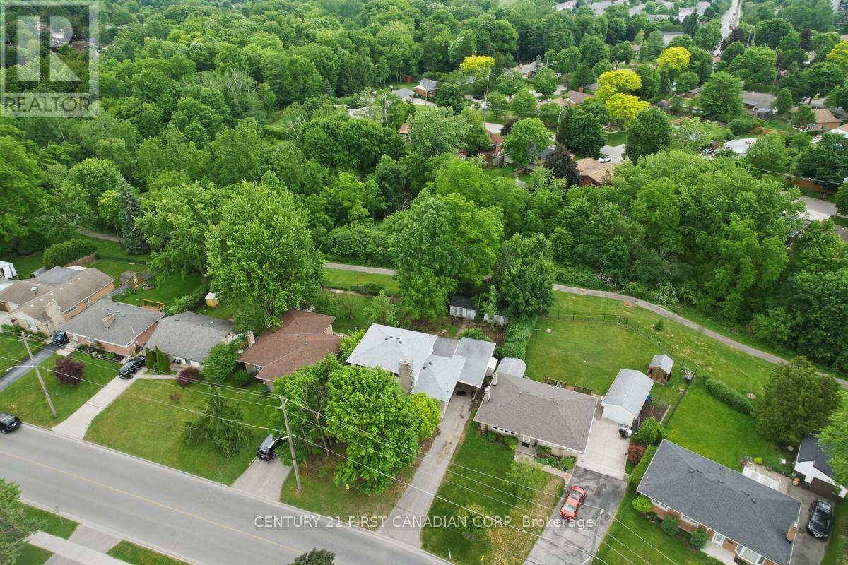 454 Beachwood Avenue, London South, Ontario N6J 3K1 - Photo 45 - X13436732