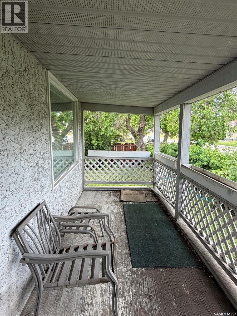 1603 Garnet Street, Regina, Saskatchewan  S4T 2Z1 - Photo 5 - SK038970