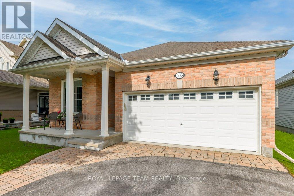 556 Dalewood Crescent, Ottawa, Ontario  K2S 0L3 - Photo 2 - X13436622
